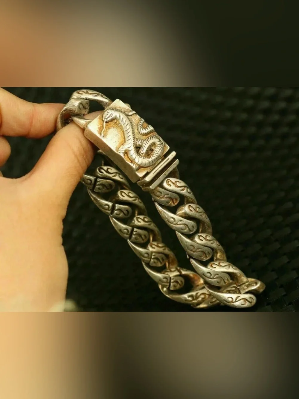 Men's Silver-Tone Serpent Link Bracelet - Sculpted Chain Design